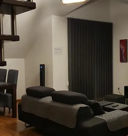 2 Floors, Sauna/jacuzzi, Max 6 People * 克拉科夫