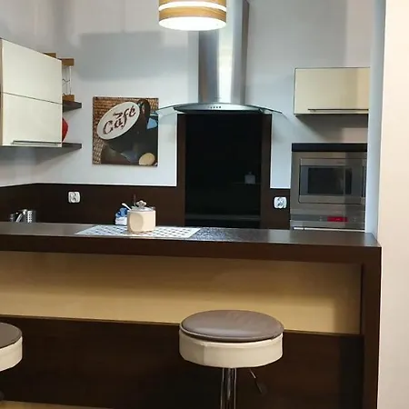 2 Floors, Sauna/jacuzzi, Max 6 People *