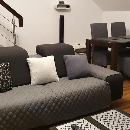 2 Floors, Sauna/jacuzzi, Max 6 People